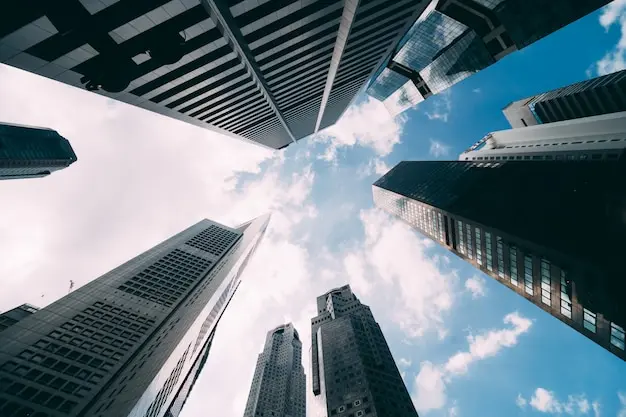 Dedetização edifícios comerciais: controle de baratas francesinhas em áreas comuns Dedetização edifícios comerciais: controle de baratas francesinhas em áreas comuns
