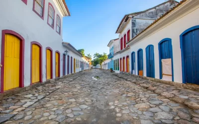 Dedetização em áreas turísticas de Paraty: cuidados para pousadas e restaurantes