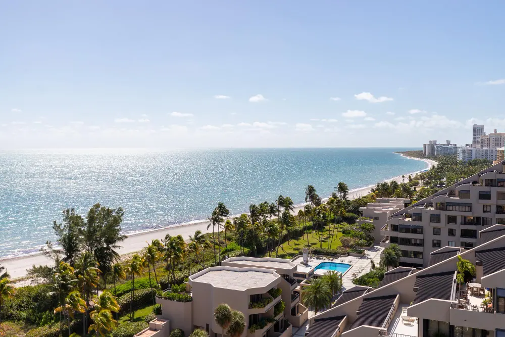 Dedetização em Rio das Ostras: soluções profissionais contra formigas e cupins em condomínios fechados